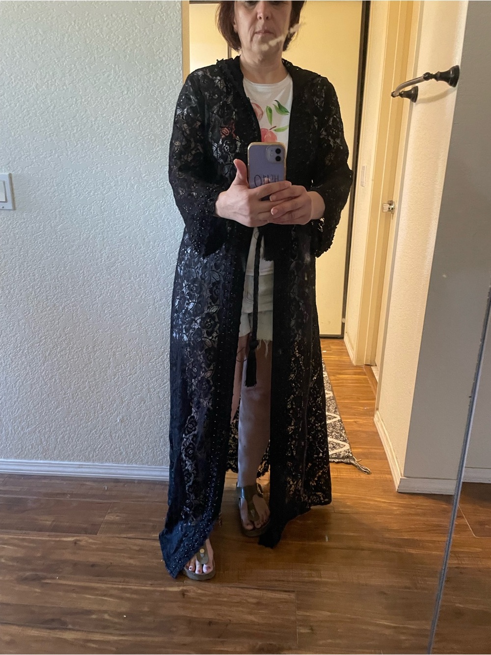 Open abaya with zipper and belt size 4-6 . Kaftan with lace details